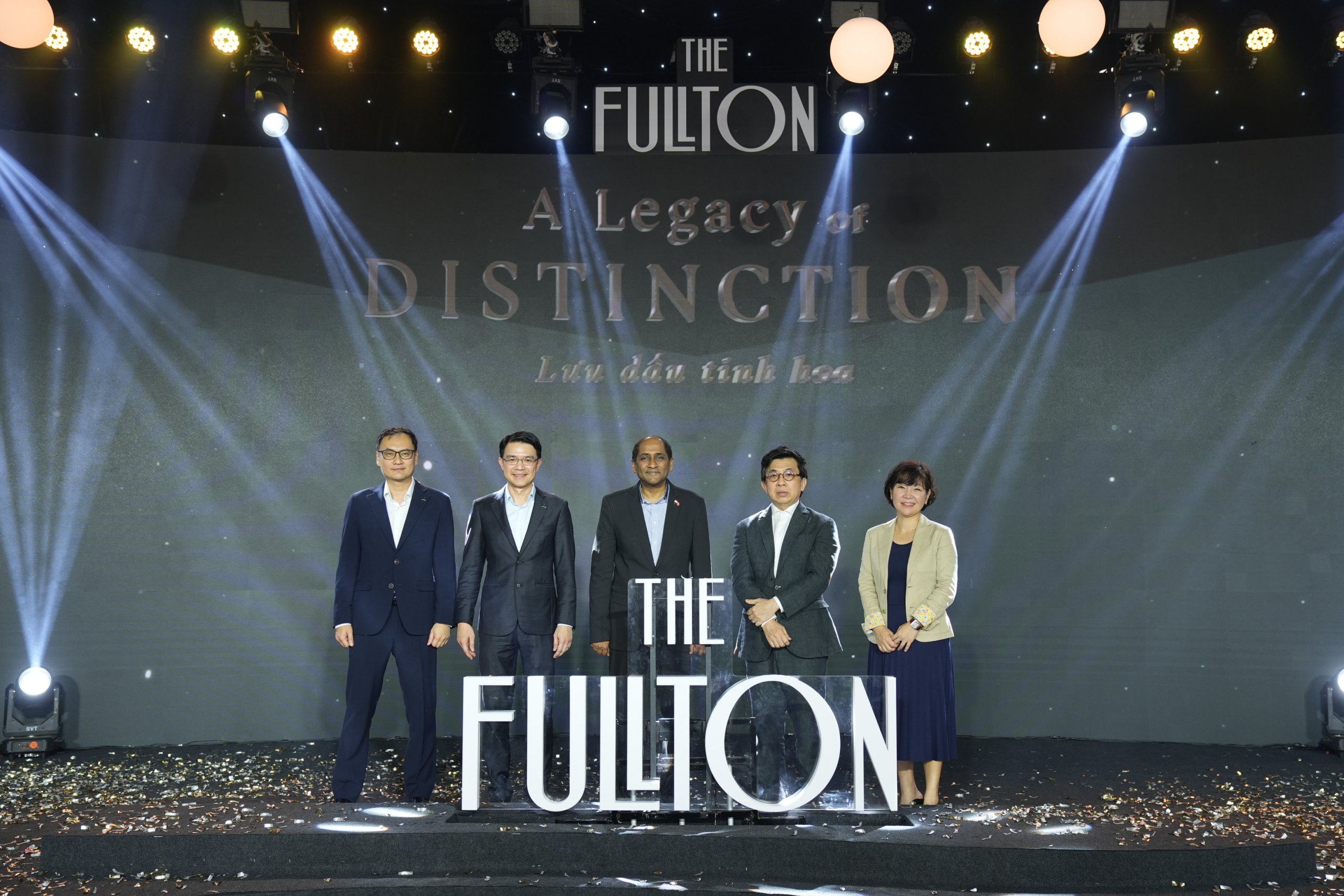 The Fullton’s groundbreaking moment, with the attendance of His Excellency Mr Jaya Ratnam, Singapore’s Ambassador to Vietnam (centre), Mr Tan Wee Hsien, CEO of CapitaLand Development Vietnam and International (second from left), Mr Marc Boey, Executive Director, Far East Organization (second from right), Ms. Christina Goh, Director, Development Projects & Asset Management, Far East Organization (first from right) and Mr Alwin Low, General Manager, North Vietnam, CapitaLand Development (Vietnam) (first from left)