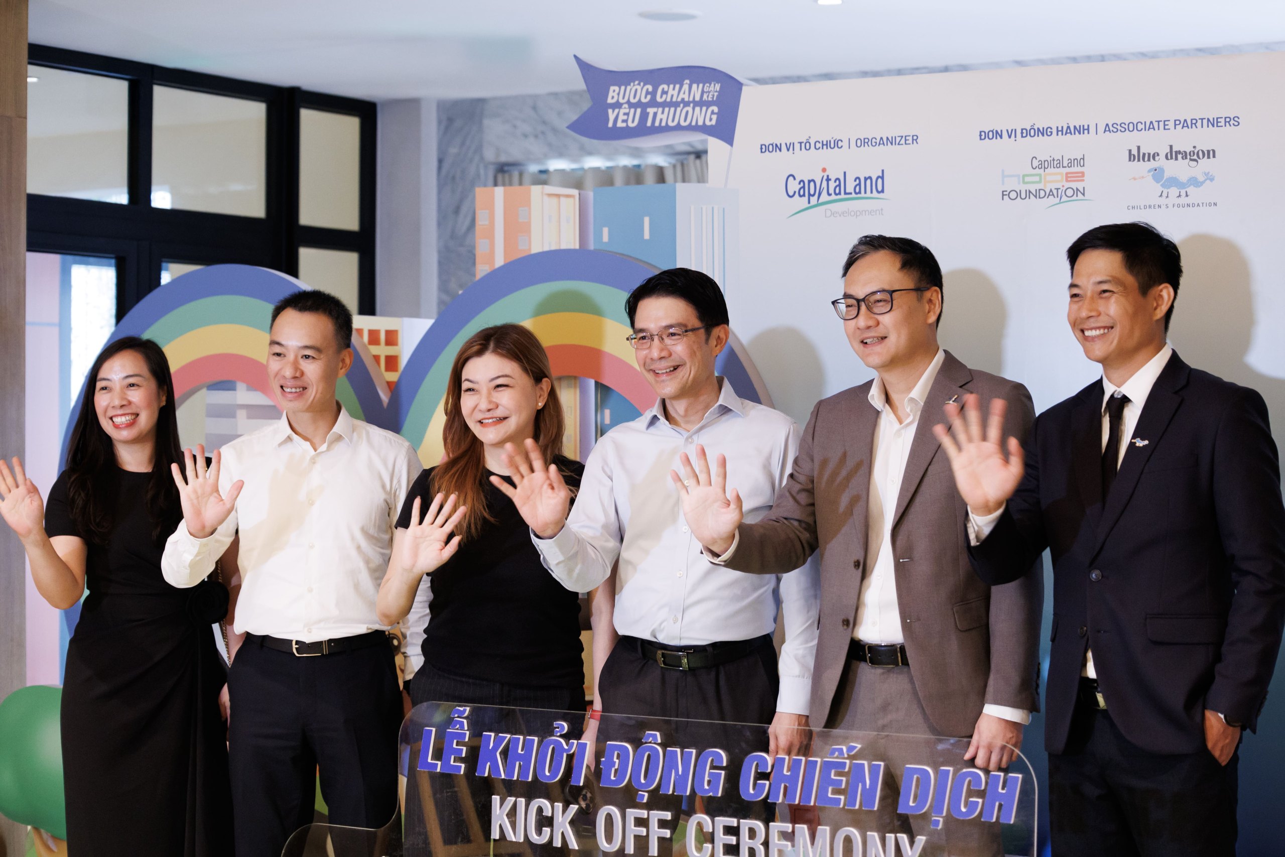 Mr Tan Wee Hsien, CEO, CapitaLand Development Vietnam & International, with other representatives at the kick-off ceremony