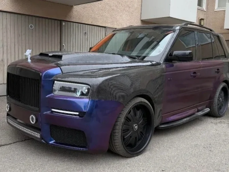 Chiếc Range Rover Sport độ theo phong cách Rolls-Royce Cullinan