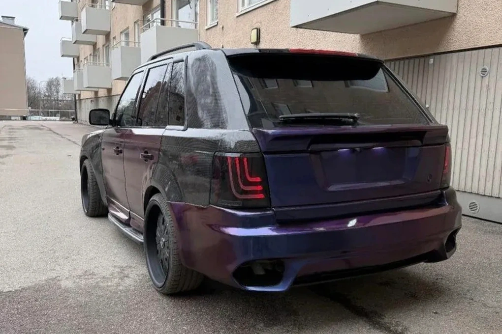 Chiếc Range Rover Sport độ theo phong cách Rolls-Royce Cullinan - 2