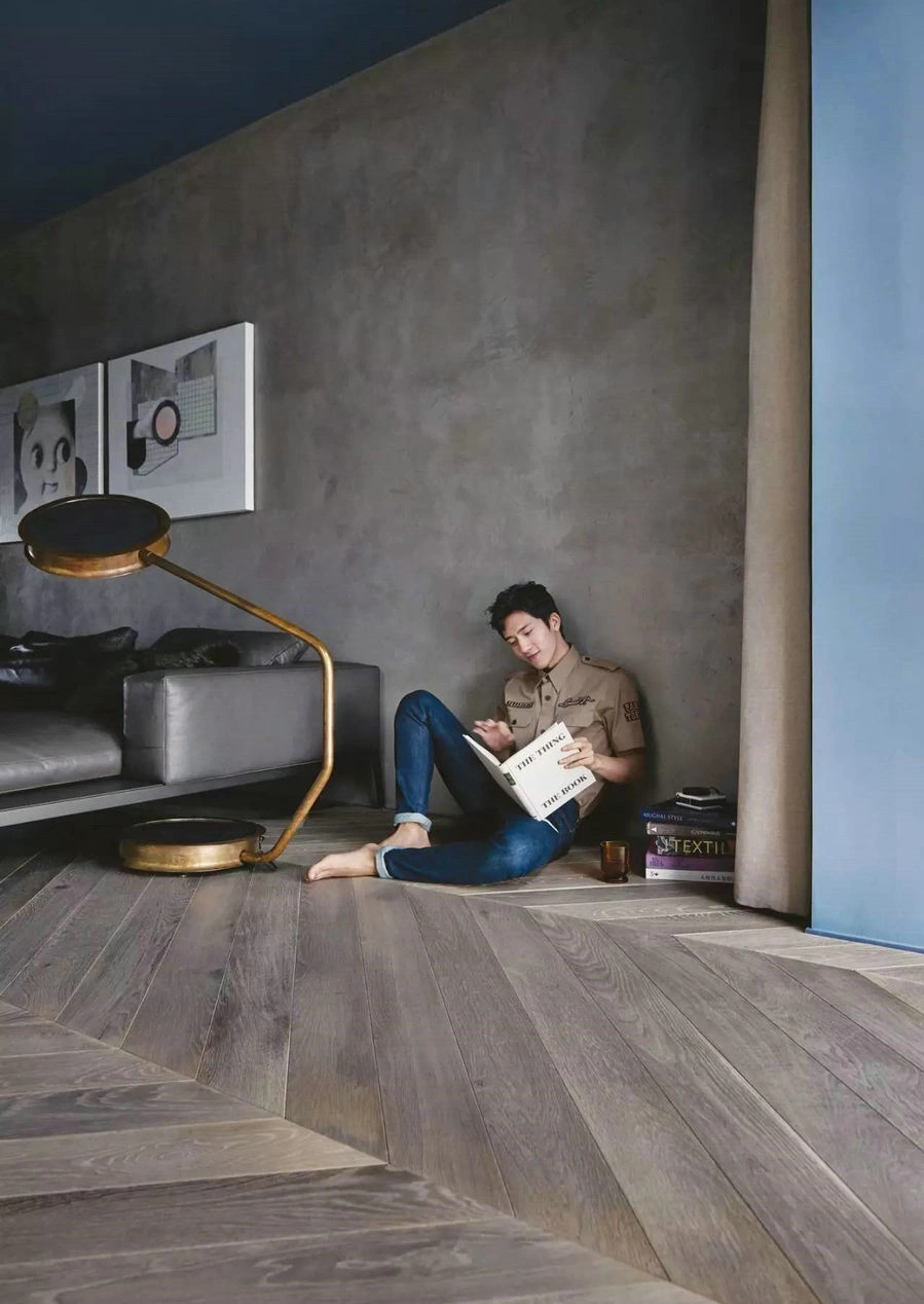 Bên trong căn duplex tối giản của 'tổng tài' Tỉnh Bách Nhiên (ảnh 2)