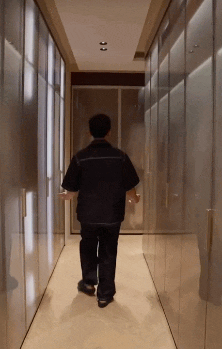 Căn hộ “triệu đô” của Trấn Thành: Mỗi căn hộ đều có thang máy riêng (ảnh 2)